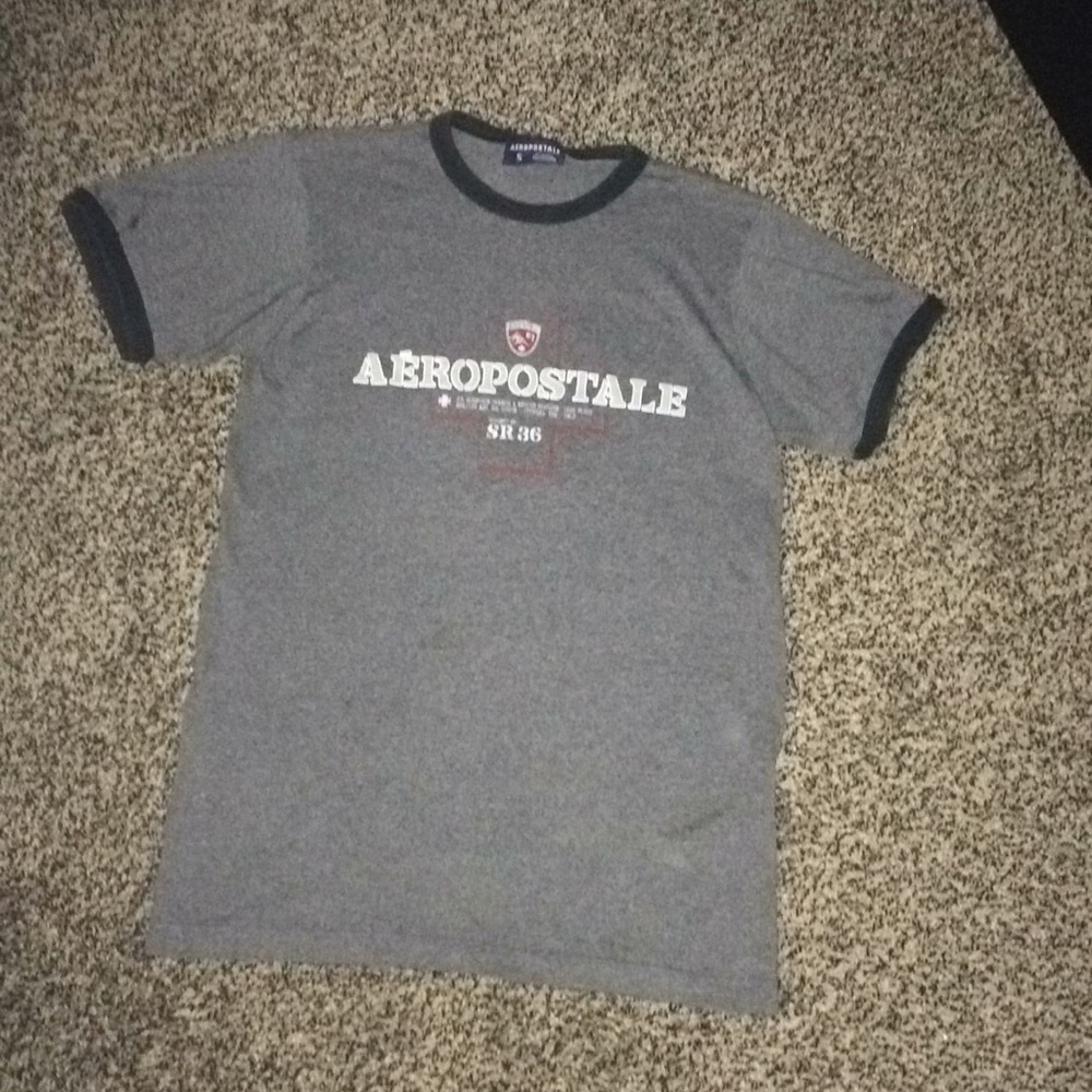 Men’s Aeropostale tee